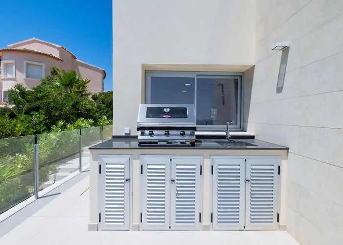 Iris By Interhome Villa